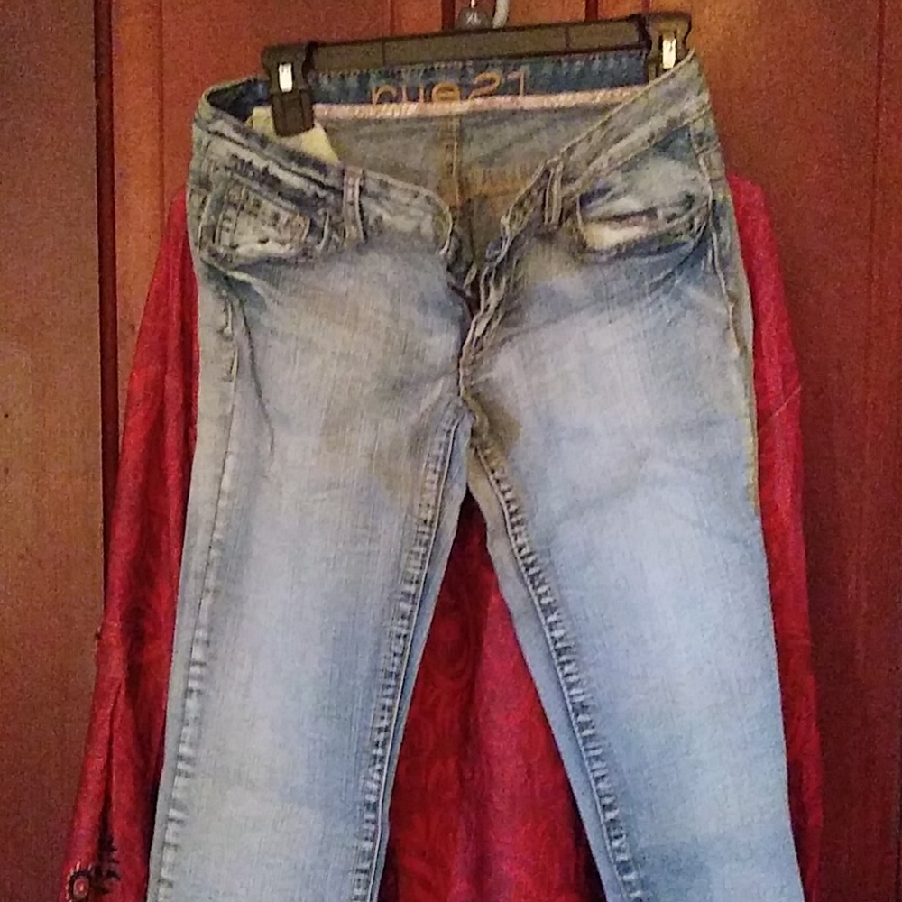 Jeans